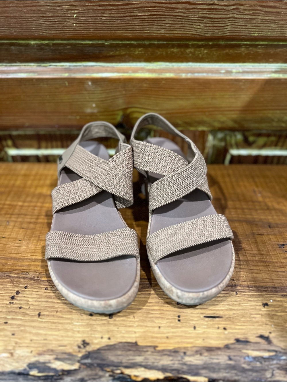 Skechers Camel Color Elastic Crossover Sandals